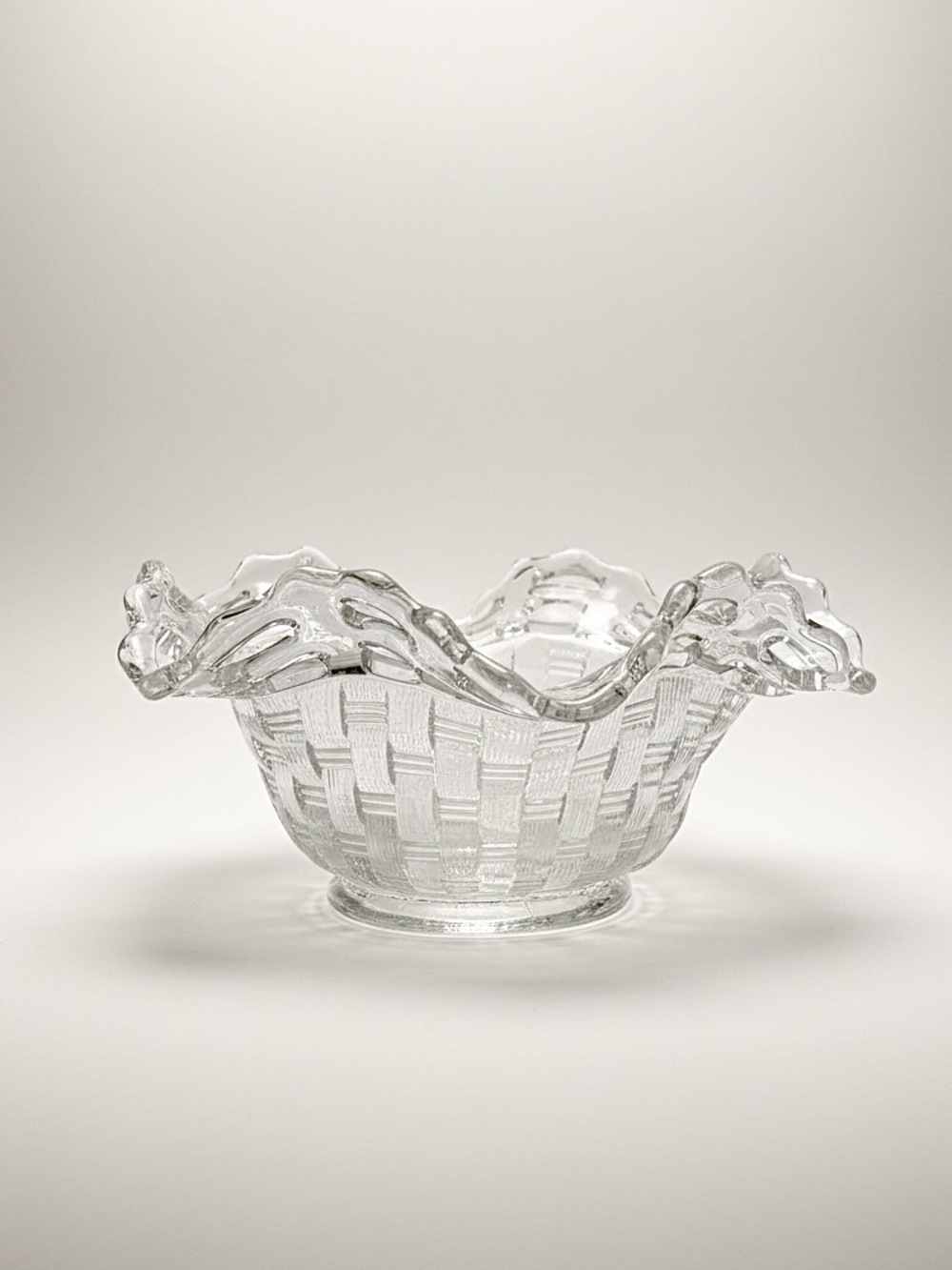 Fenton Clear Glass Basketweave Open Edge Ruffled Candy Dish Bowl Vintage - Picture 4 of 5